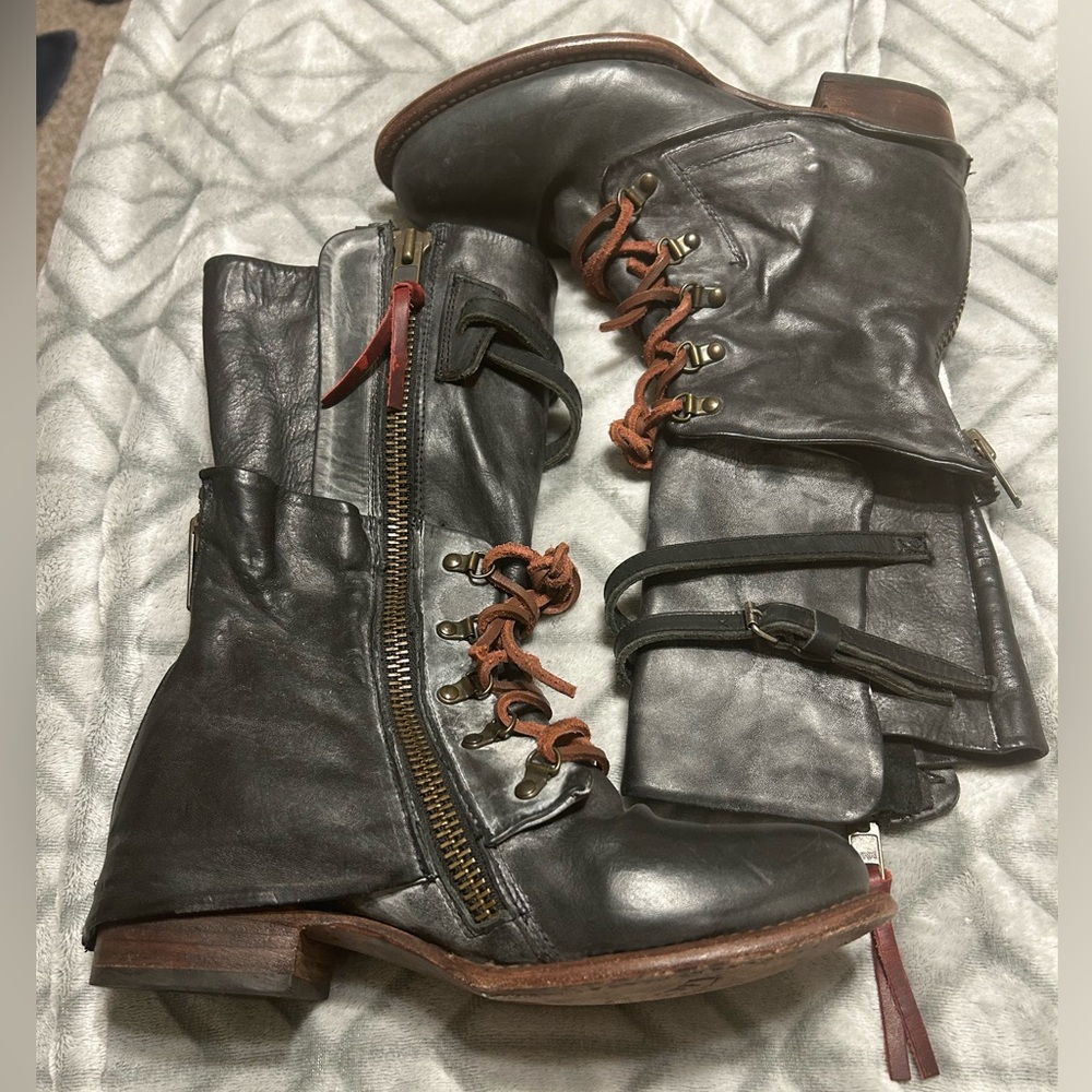 Freebird Ravi, Gray Black Vintage Moto Boots with Side Zipper - Picture 6 of 9